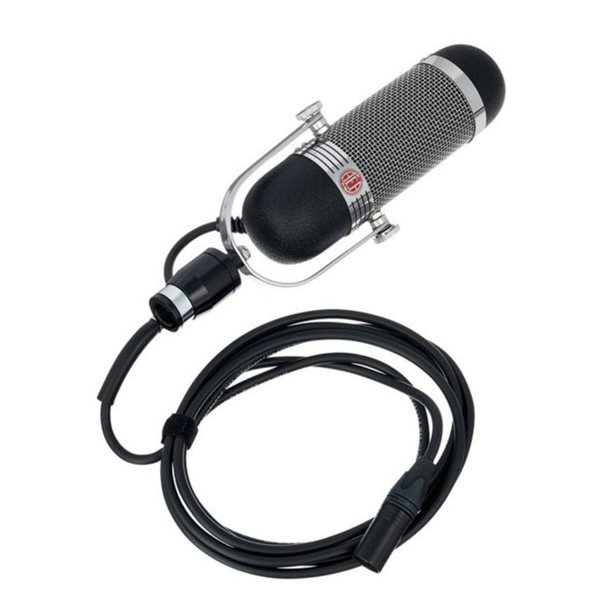 AEA R84